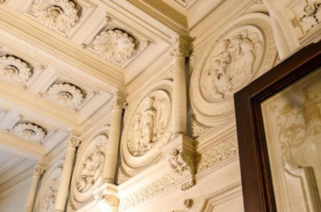 RARITÄT: RENOVIERTE 2 ZIMMER - BALKONWOHNUNG IM WUNDERSCHÖNEN STILALTBAU - Photo 3