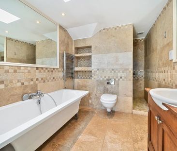 4 bedroom house to rent - Photo 1