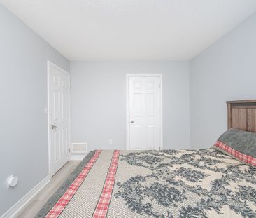 For Lease - 244 Raymond Road, Hamilton, Ontario - Photo 3