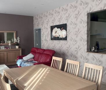 Gelijkvloers app. te huur in Lembeke voor € 800 met 2 slaapkamers - Foto 4