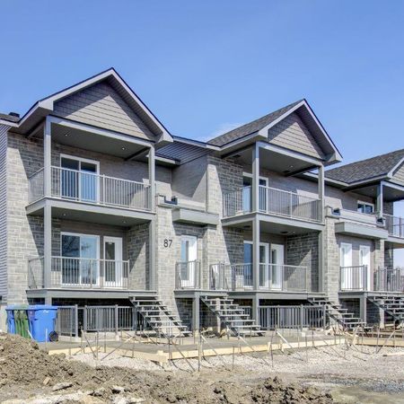 4 1/2 au 87 rue West, Huntingdon - Photo 3