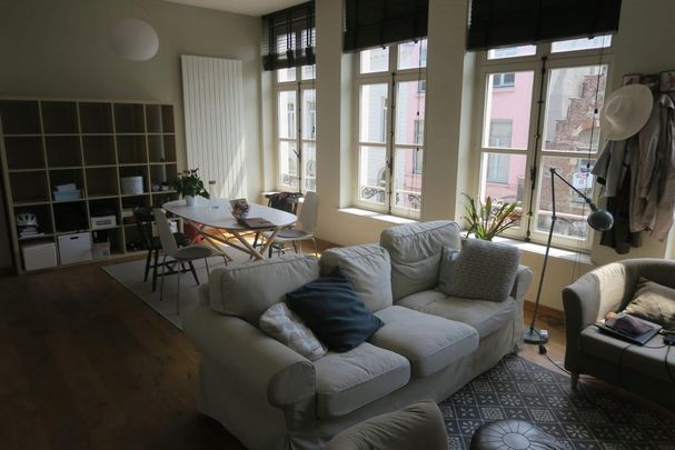 Goed gelegen ruim 1 slaapkamer appartement. - Foto 1