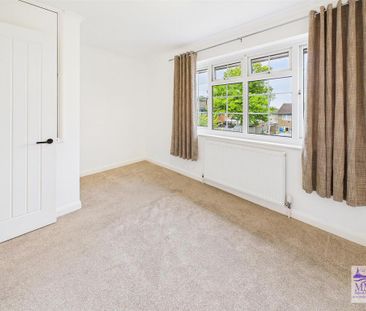 3 bedroom end of terrace house to rent - Photo 5