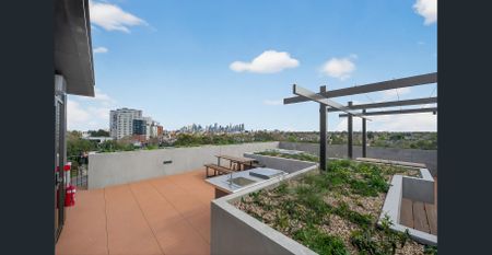 Merri Apartment - Light-Filled Two-Bedroom with City Views - Photo 4