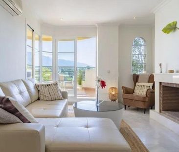 2 Bedroom Apartment For Rent in Nueva Andalucía, Málaga - Photo 6