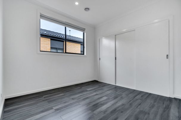 Family Home in Ooranya estate! - Photo 1