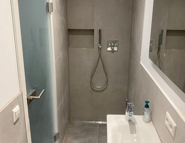 Exlusive 1 Wg Zimmer Wohnung - Foto 1