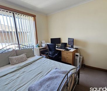 Unit with brand new bathroom - Photo 4