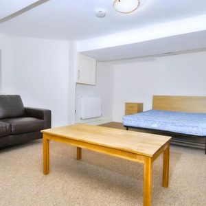 Salisbury Road, Studio, Plymouth - Photo 2