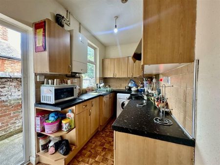 2 bedroom terraced house to rent - Photo 5