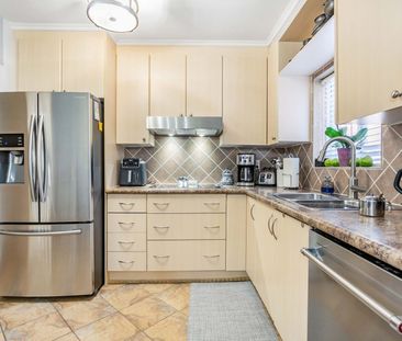 For Lease - 213B Blackthorne Avenue Unit# Main and 2nd Floor, Toron... - Photo 1