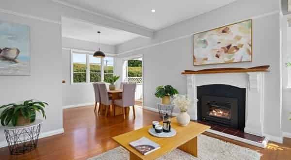 "Ready to move in - Charming home in Cambridge" - Photo 1