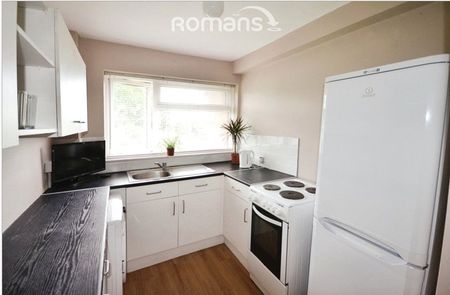 2 bedroom apartment to rent - Photo 2