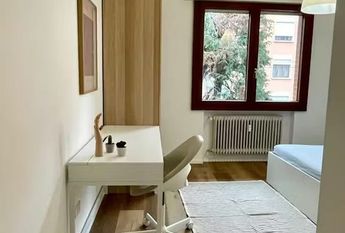 Via Michelangelo Buonarroti, Padova, Veneto 35134