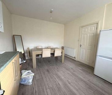 St James Road, Blackpool, FY4 - Photo 5