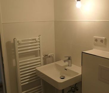 Top moderne und neu sanierte 1 Zimmer Wohnung mit Südbalkon in Norderstedt-Garstedt zeitnah zu vermieten !!! - Photo 4