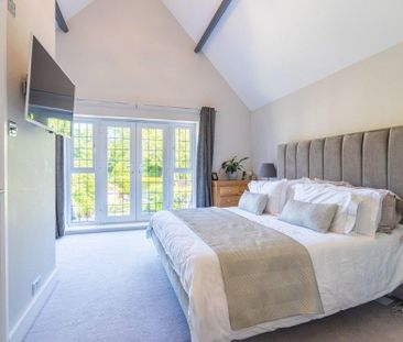 4 bedroom detached house to rent - Photo 4
