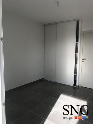 T2 AVEC TERRASSE ET PARKING - Photo 2