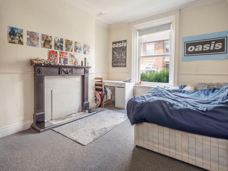 4 bedroom terraced house to rent - Photo 4