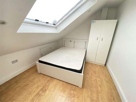 Uxbridge Road, Hanwell, UB1 - Photo 2