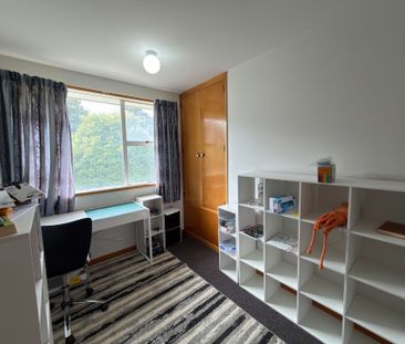 Three bedrooms in Lincoln close to university. - Photo 4