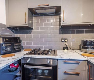2 bedroom apartment to rent - Photo 6