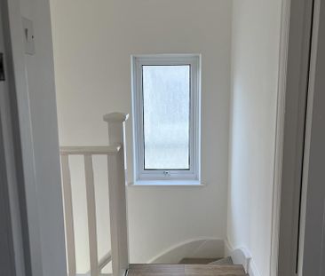 3 bedroom end of terrace house to rent - Photo 1