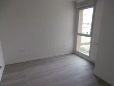 Location appartement T5 89.70m² à Reims (51100) - Photo 3