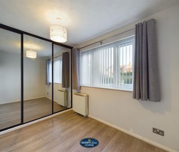 Brunel Close, Stoke, Coventry - Photo 2