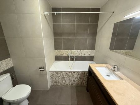 Appartement te huur - Photo 2