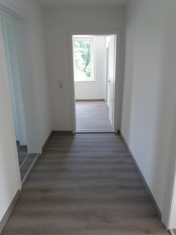 - Sanierte 3-Zimmer-Dachgeschoss Wohnung in Vienenburg - - Foto 3