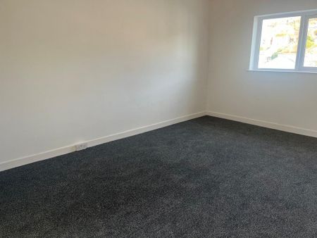 4 bedroom maisonette to rent - Photo 4