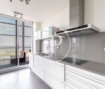 Apartment for rent in Illa del Mar - Photo 2