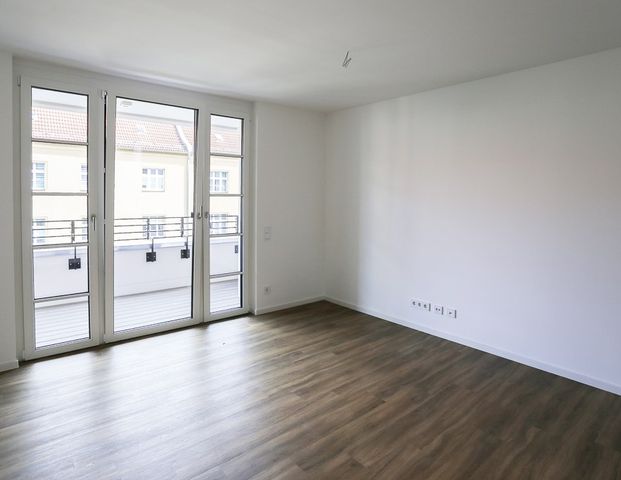 Neubau mit zwei Balkonen - schöne 3-Zi.-Wohnung für Komfortliebhaber - Foto 1
