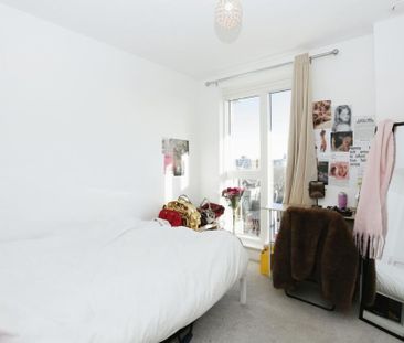 2 Bed Flat, Adenmore Road, SE6 - Photo 6