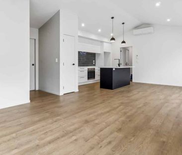 Stylish, Low-Maintenance Living - Photo 3