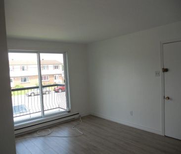 4 1/2 Premier Étage - Photo 2