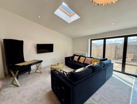 Room 1, Broadhurst Way, Brierfield, BB9 - Photo 2