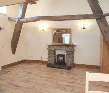 1 bedroom barn conversion to rent - Photo 5