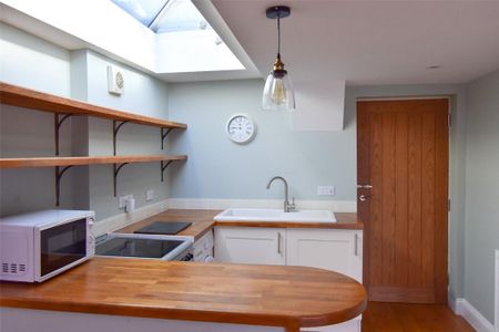 1 bedroom bungalow to rent - Photo 5