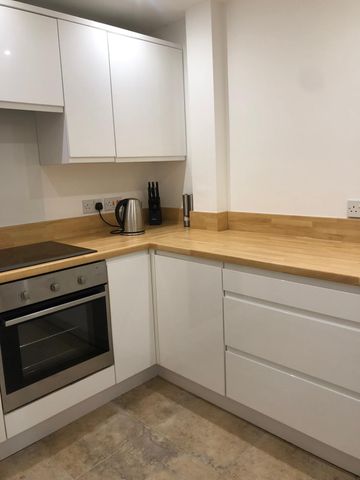 2 Bed Fully Furnished Apartment TO LET - Photo 5