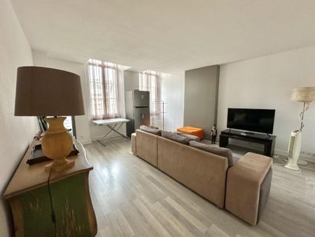 Location Appartement 2 pièces Meublé 52m² BORDEAUX 33000 - Photo 2