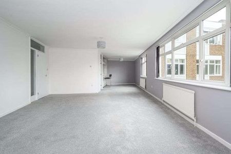 Station Avenue, Walton-on-thames, KT12 - Photo 2