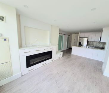 For Lease - 310 Red Maple Road Unit# 812, Richmond Hill, Ontario - Photo 1