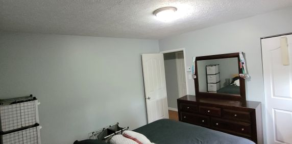 Grand 5 1/2 - Photo 2