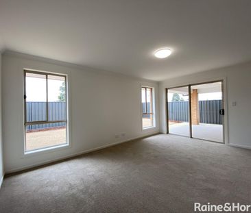 13 Myrta Avenue, Andrews Farm, SA 5114 - Photo 6