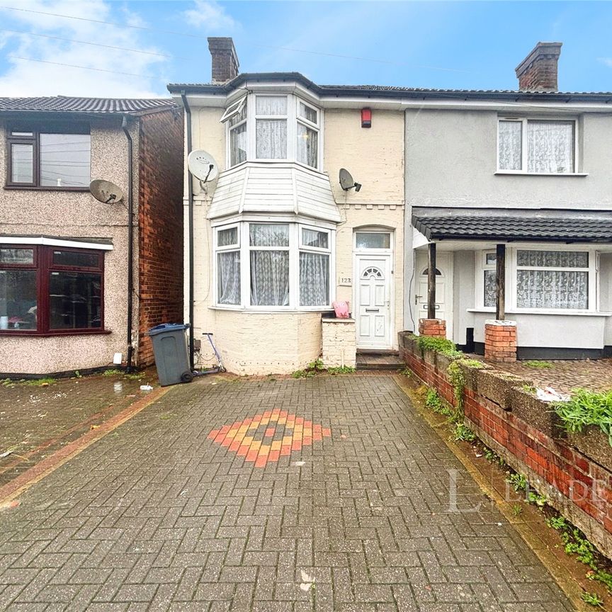 3 bedroom house to rent Reservoir Road, Erdington, Birmingham, West Midlands, B23 - Photo 1