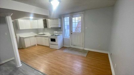 For Lease - 12 Blake Court Unit# Basement, Ajax, Ontario - Photo 2