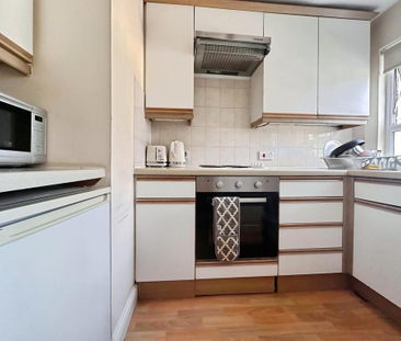 1 bedroom apartment to rent - Photo 3