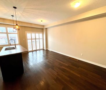 For Lease - 7 Pinot Crescent, Hamilton, Ontario - Photo 1